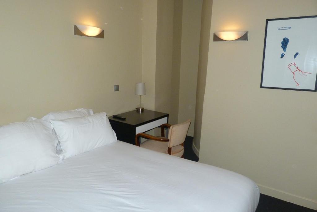 Du Jura Hotel Parijs